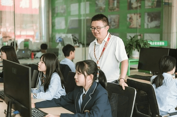 打工返鄉壓力大,學一門技術高薪就業